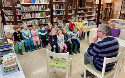 Vrtičkarji – bodoči prvošolci na obisku v šolski knjižnici